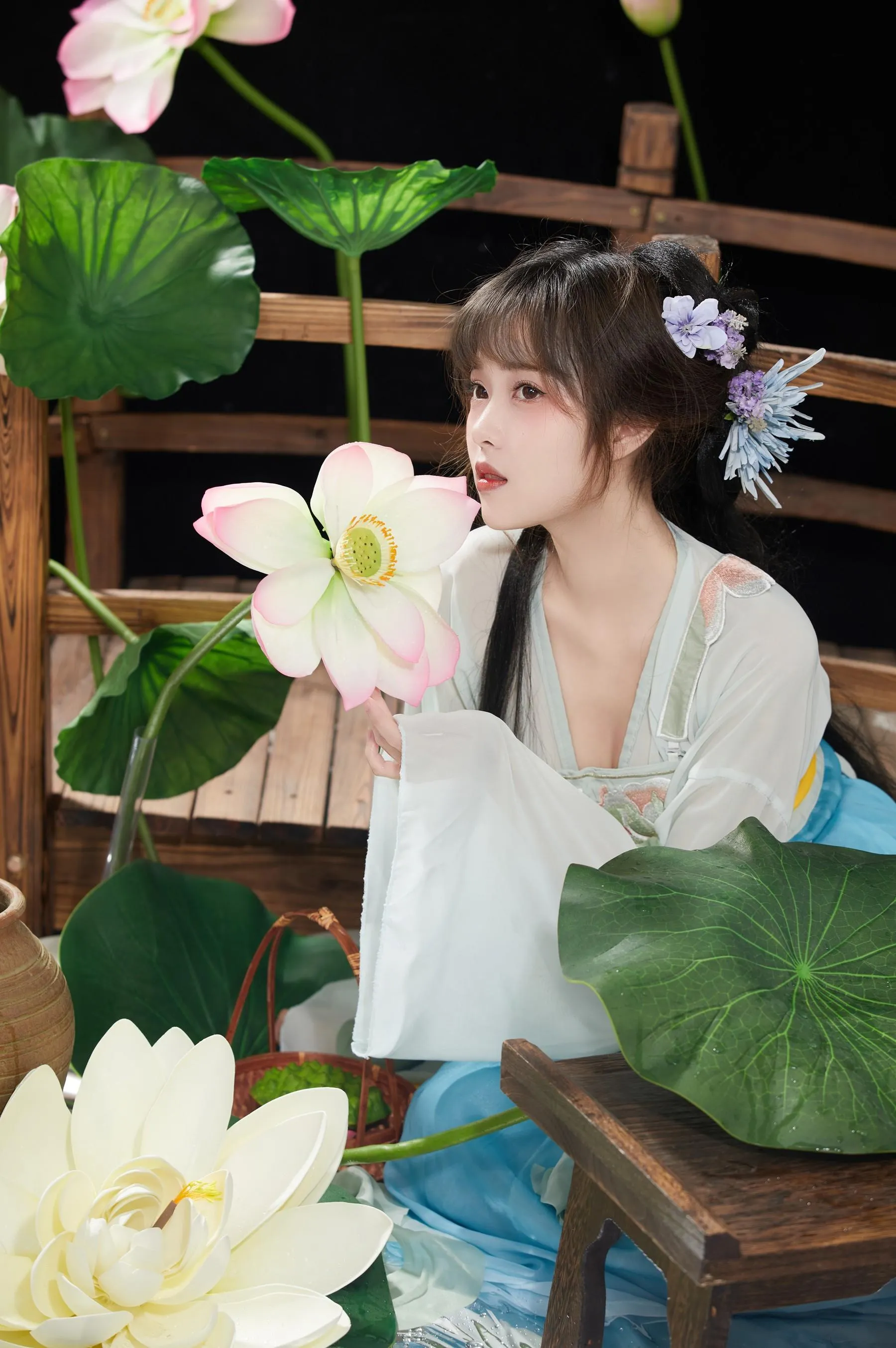 [YITUYU艺图语]2022.09.23 荷塘月色 小薇人儿 [40P]插图9